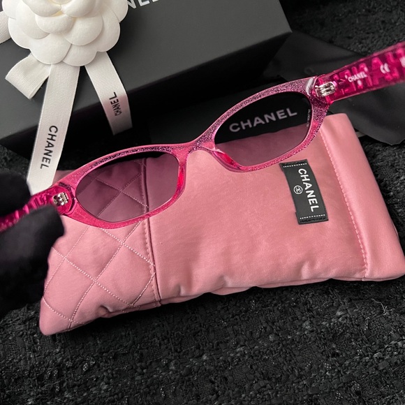 Auth NIB Chanel 71280 Crystal Logo Pink Glitter Rectangle Sunglasses - Picture 7 of 11